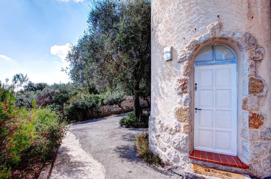 La Tourrette Bed & Breakfast Tourrettes-sur-Loup Room photo